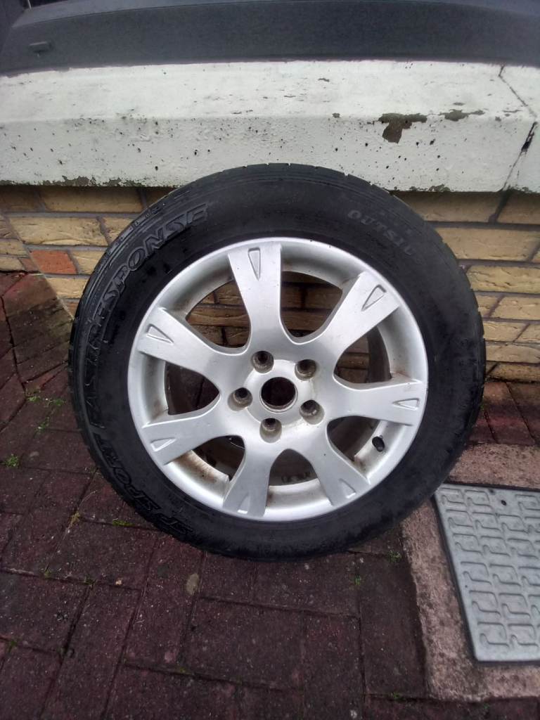 16" alloy 205 55 R16. Dunlop 4mm tyre