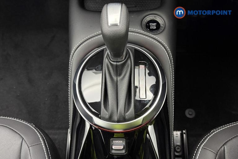 2025 Nissan Juke 1.0 DiG-T Tekna 5dr DCT SUV Petrol Automatic