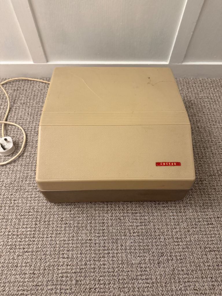 Vintage retro cossor 4 track reel to reel track recorder