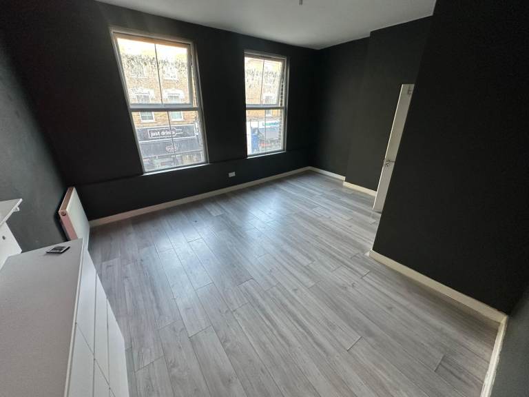 BENEFITS ACCEPTED - Studio Flat Available in Lower Clapton Hackney E5