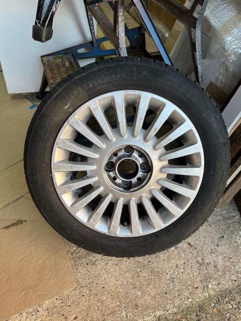 Fiat 500 Alloy wheel