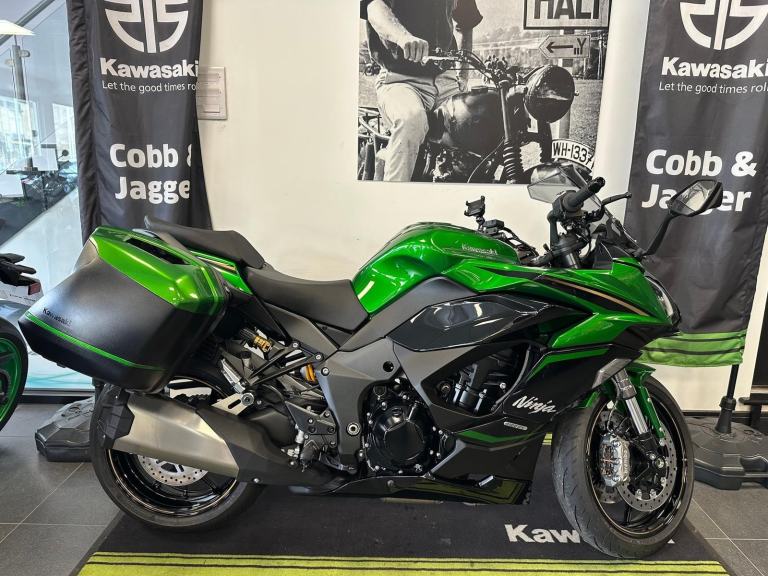 KAWASAKI NINJA 1100 SX SE TOURING -1 OWNER-FSH- 3 YEARS KAWASAKI WARRANTY
