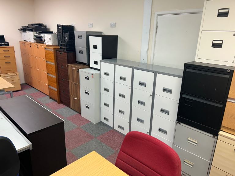 Filing Cabinets 