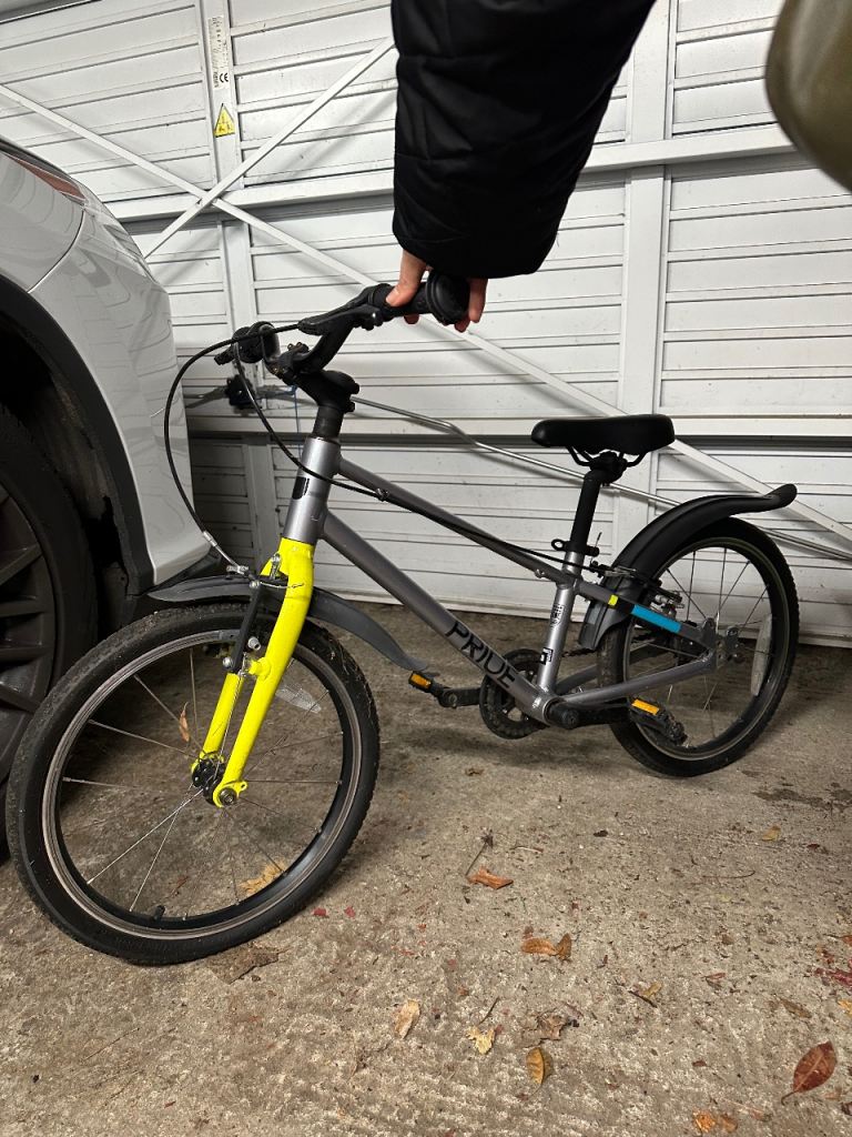 image for Kids bike Pride  for 5-6 years old