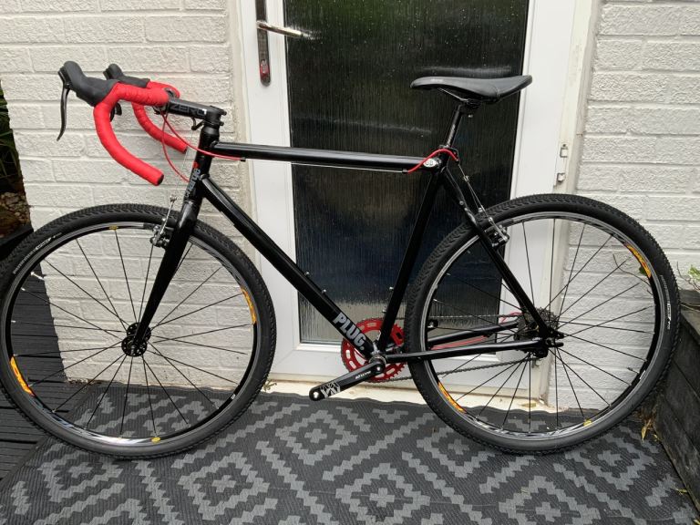 CHARGE PLUG extra large Gravel Bike neat condition full working order perfect Commuter Bicycle