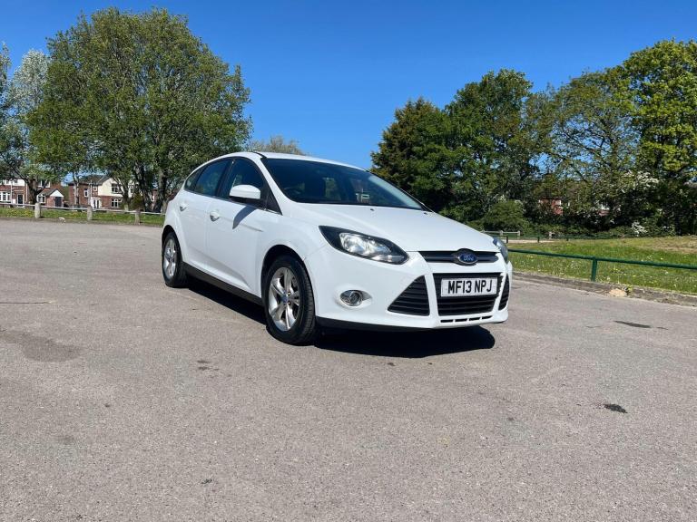 2013 Ford Focus 1.6 Zetec Euro 5 5dr Hatchback Petrol Manual