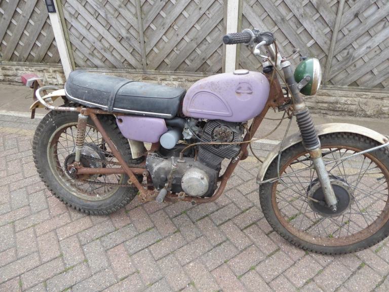 HONDA CL 72 SCAMBLER 1960,S ALL NUMBER PRESENT ENGINE TURNS OVER 