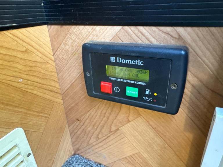 BURSTNER ARGOS 748/2 2006