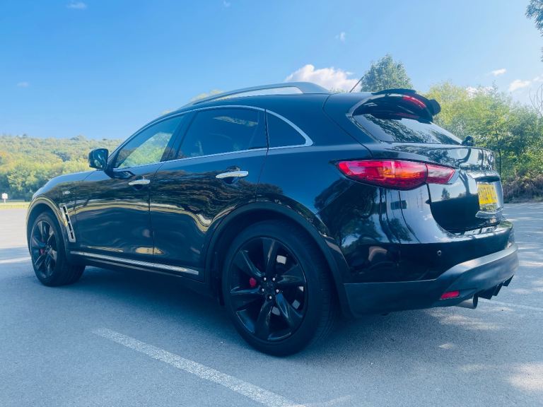 Infiniti FX30d S 2012 Semiautomatic 3.0L Diesel. Full service history, high spec. Px possible.