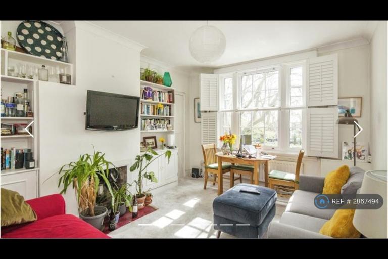 2 bedroom flat in Reform Street, London, SW11 (2 bed) (#2867494)