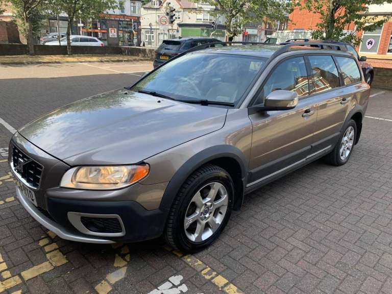 2009 Volvo XC70 2.4 D5 SE Estate 5dr Diesel Geartronic AWD Euro 4 (185 ps) Estate Diesel Automatic