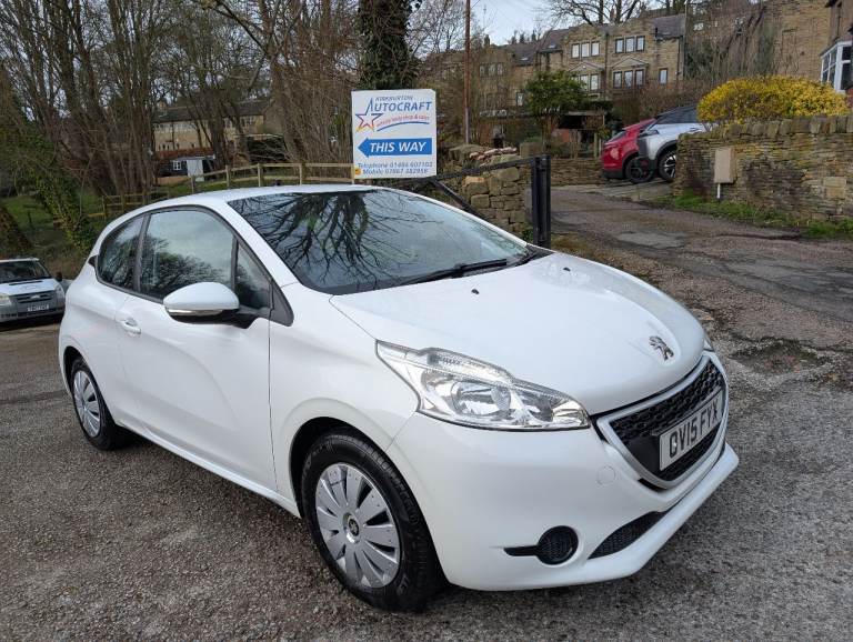 PEUGEOT 208 999CC ACCESS,15 REG,12 MONTHS MOT,£20 TAX