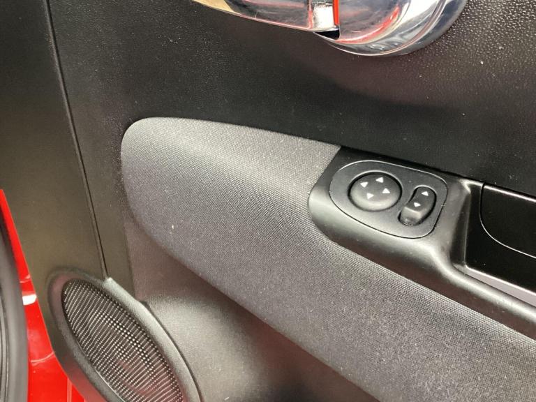 2024 Fiat 500 1.0 Mild Hybrid Red 3dr HATCHBACK PETROL Manual