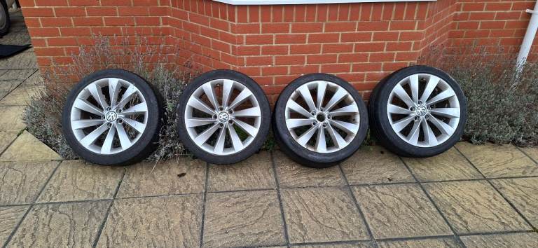VW scirocco 'turbine' alloy wheels, 18" 5x112