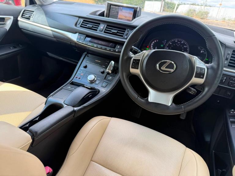 2013 Lexus CT 200h 18 Luxury 5dr CVT Auto HATCHBACK Petrol/Electric Automatic