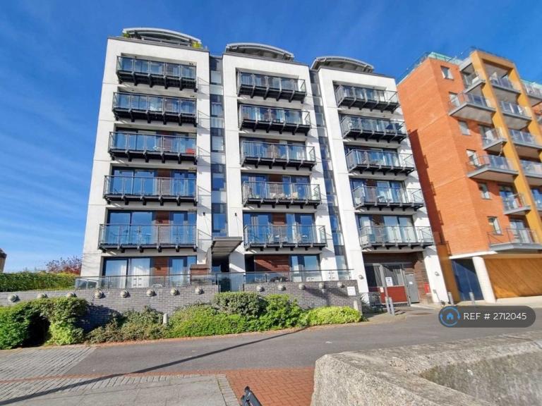 1 bedroom flat in Stoke Quay, Ipswich, IP2 (1 bed) (#2712045)