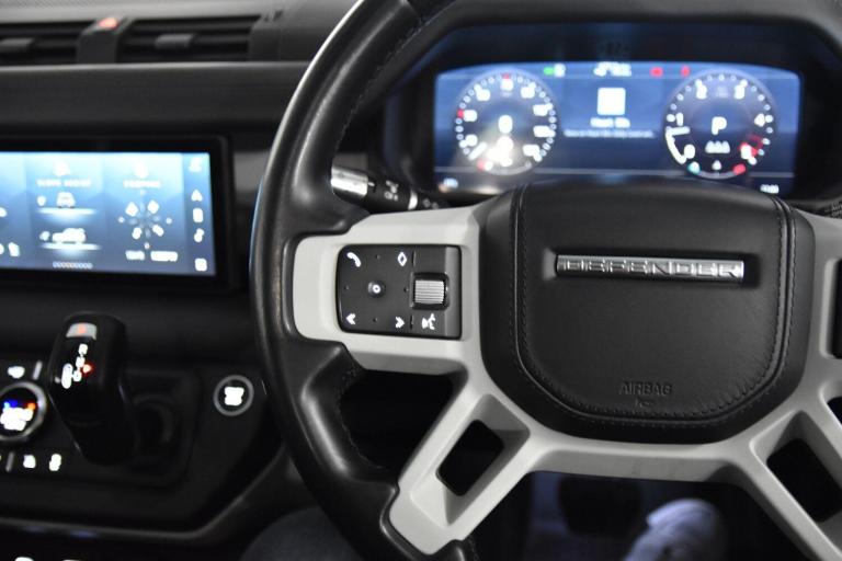 2021 Land Rover Defender 3.0 D250 HSE 110 5dr Auto ESTATE DIESEL Automatic