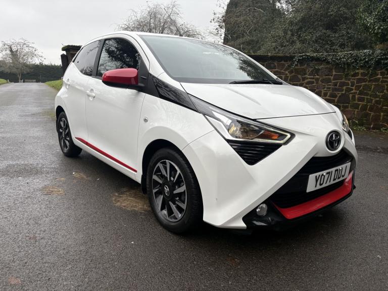 TOYOTA AYGO 1.0 VVT-i x-trend 2021