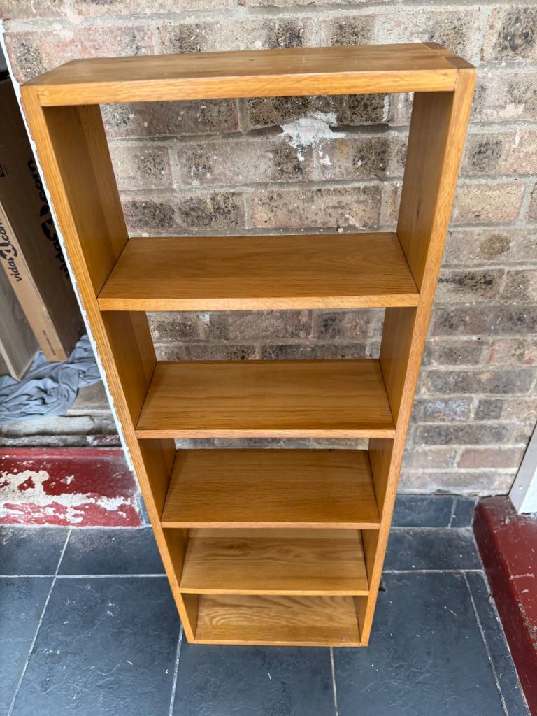 Wooden Bookcase / Shelving Unit – Good Condition