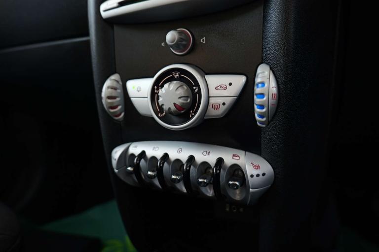 2008 MINI Hatch 1.4 One 3dr Hatchback Petrol Manual