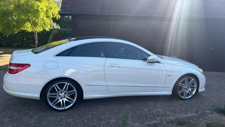 2010 Mercedes-Benz E250 CDI Sport Auto Coupe in White