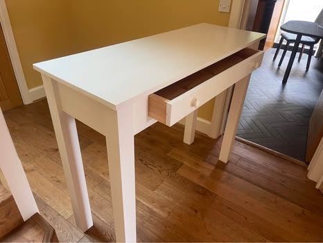 White wooden Consol table £25 delivered 