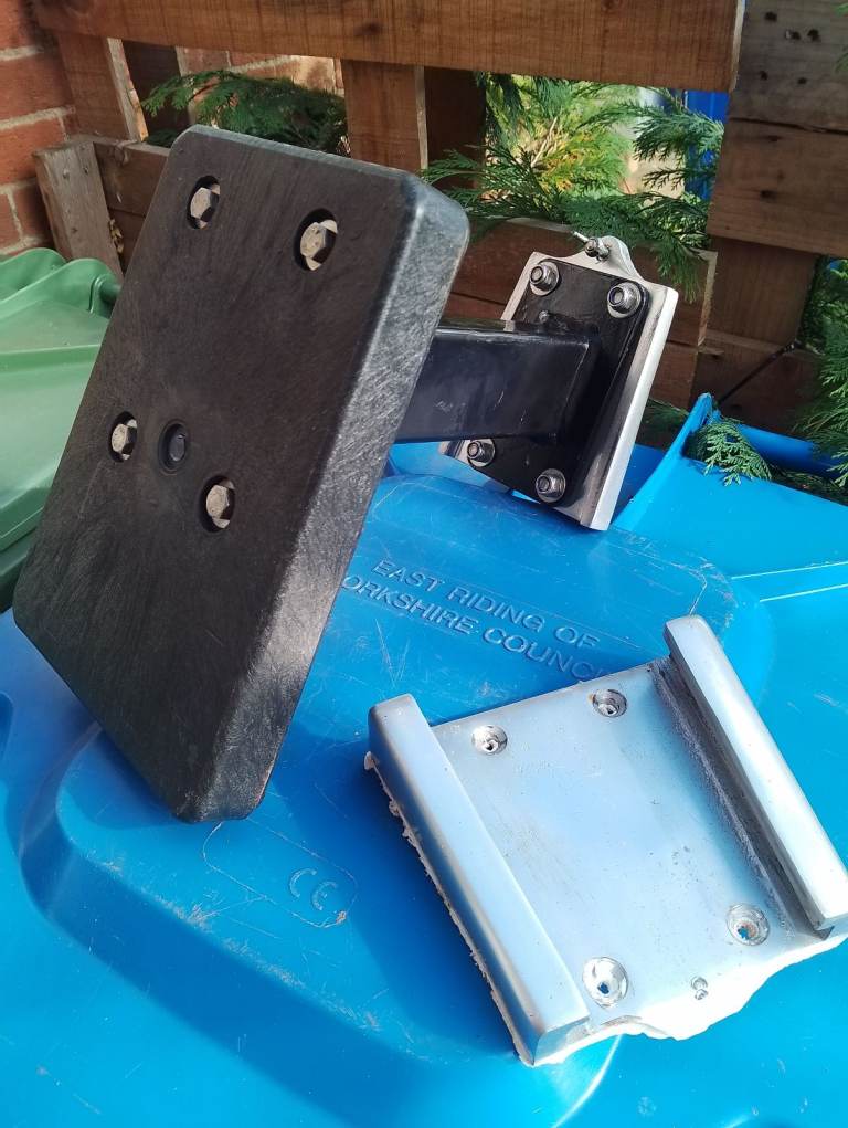 image for Aluminium outboard bracket