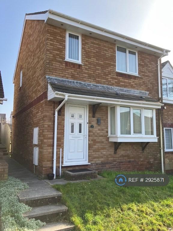 3 bedroom house in Hallett Close, Latchbrook, Saltash, PL12 (3 bed) (#2925871)
