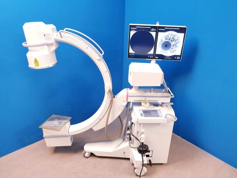 Clinic Equipment Clearance — Full Lab & Medical Equipment Package (London W2)