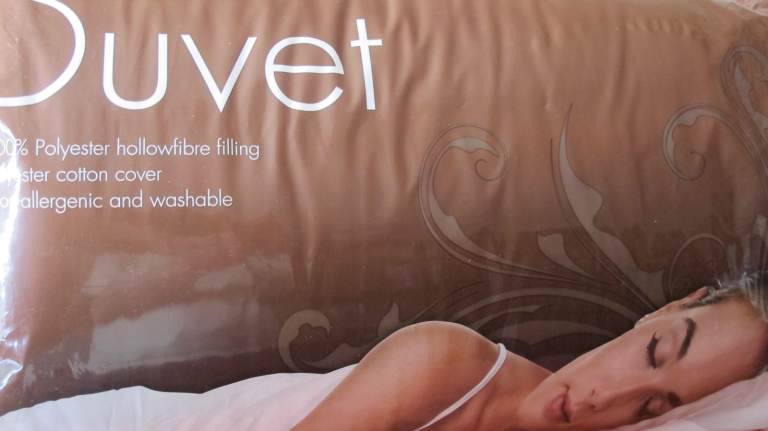 Restmor New White Duvet – Polyester Hollowfibre Filling, Cotton Cover