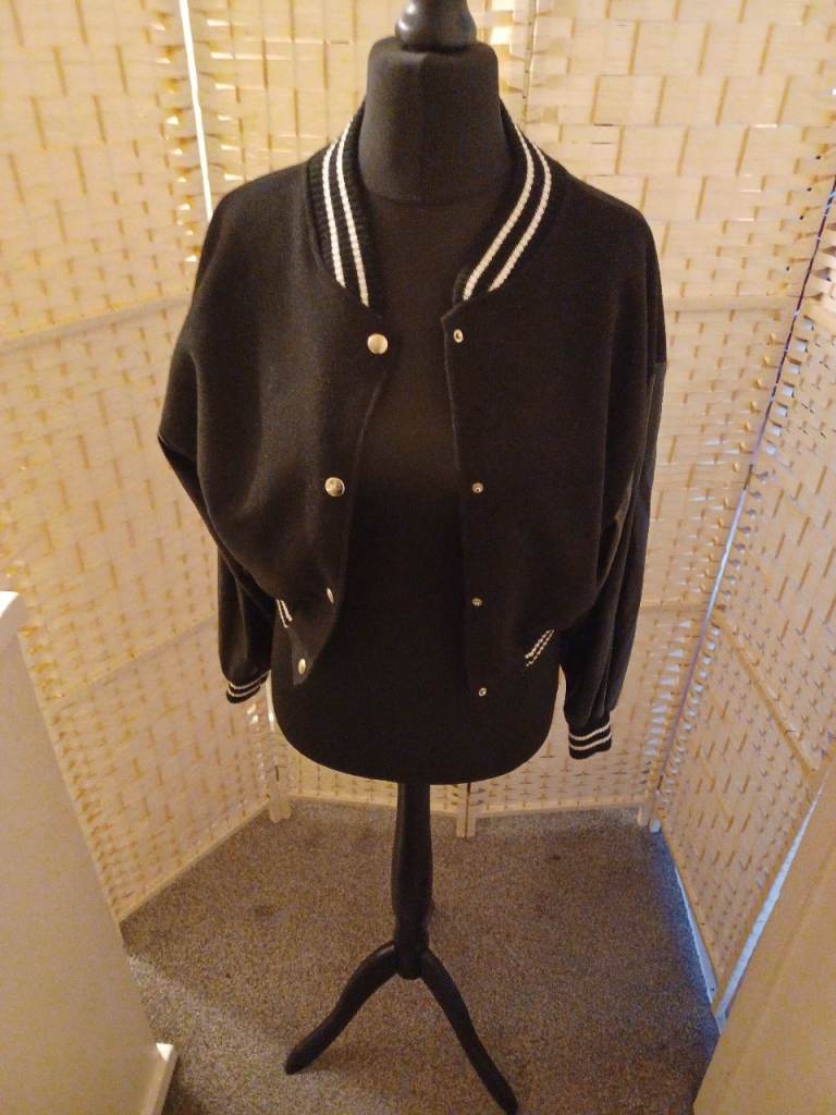 Black Women's Bomber Jacket with Sequin Tiger Design