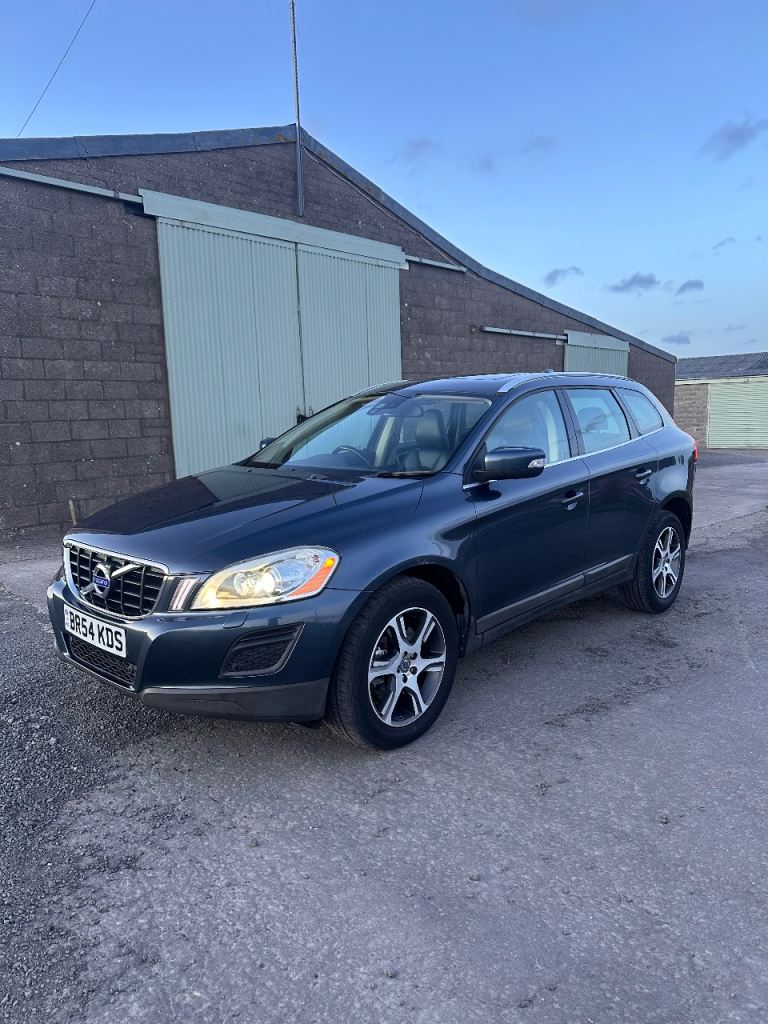 Volvo XC60 D5 AWD SE LUX