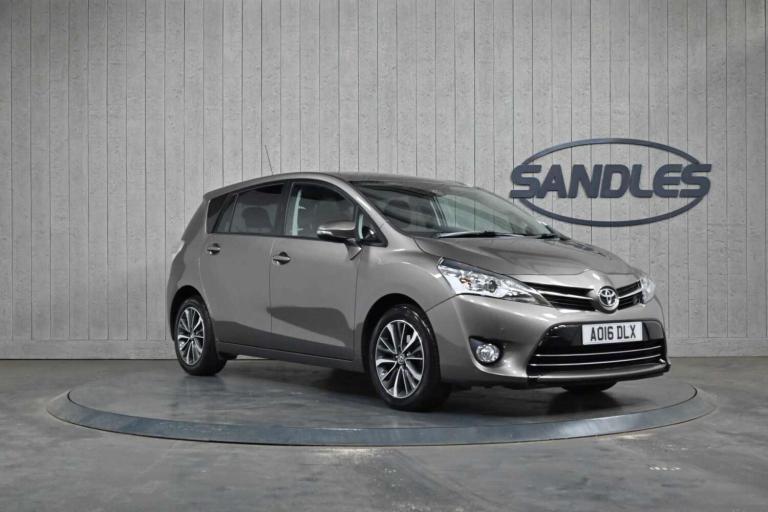 2016 Toyota Verso 1.8 V-Matic Design Multidrive S Euro 6 5dr (7 Seat) MPV Petrol Automatic