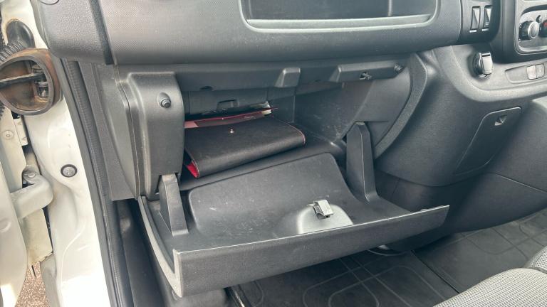 2021 Nissan NV300 30 L2 Diesel 2.0 dCi 120ps H1 Acenta Van Van Diesel Manual