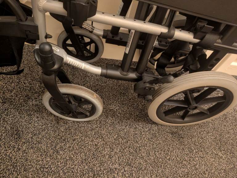 Rubix x2 breezy wheelchair 