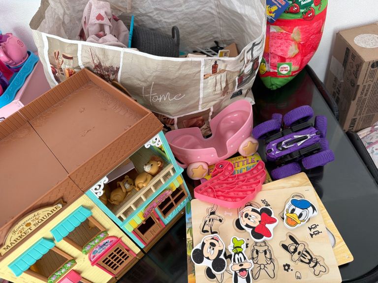 toys FREE