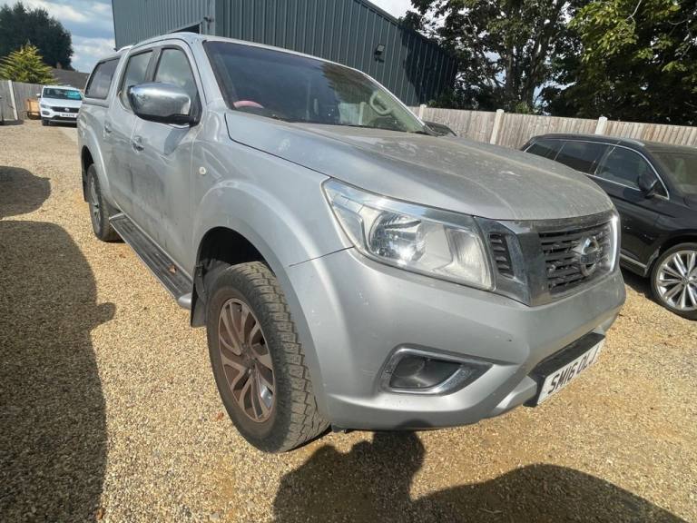2016 Nissan Navara Double Cab Pick Up Acenta 2.3dCi 160 4WD PICK UP DIESEL Manual