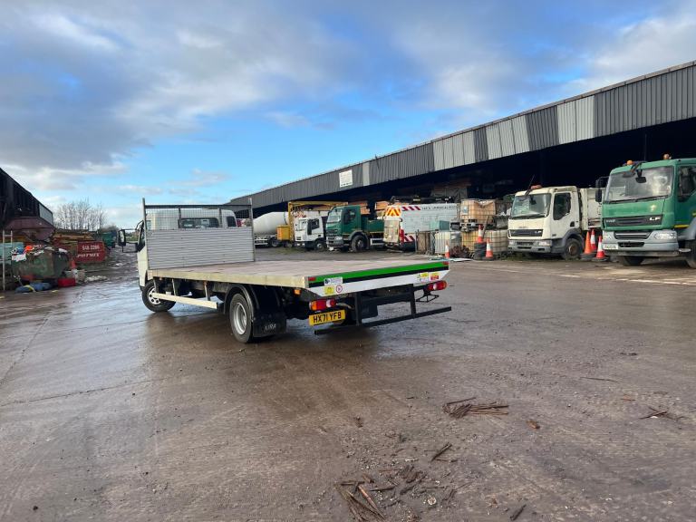 2022 Mitsubishi Canter 70C18 20FT FLAT , ONLY 66,972 MILES 