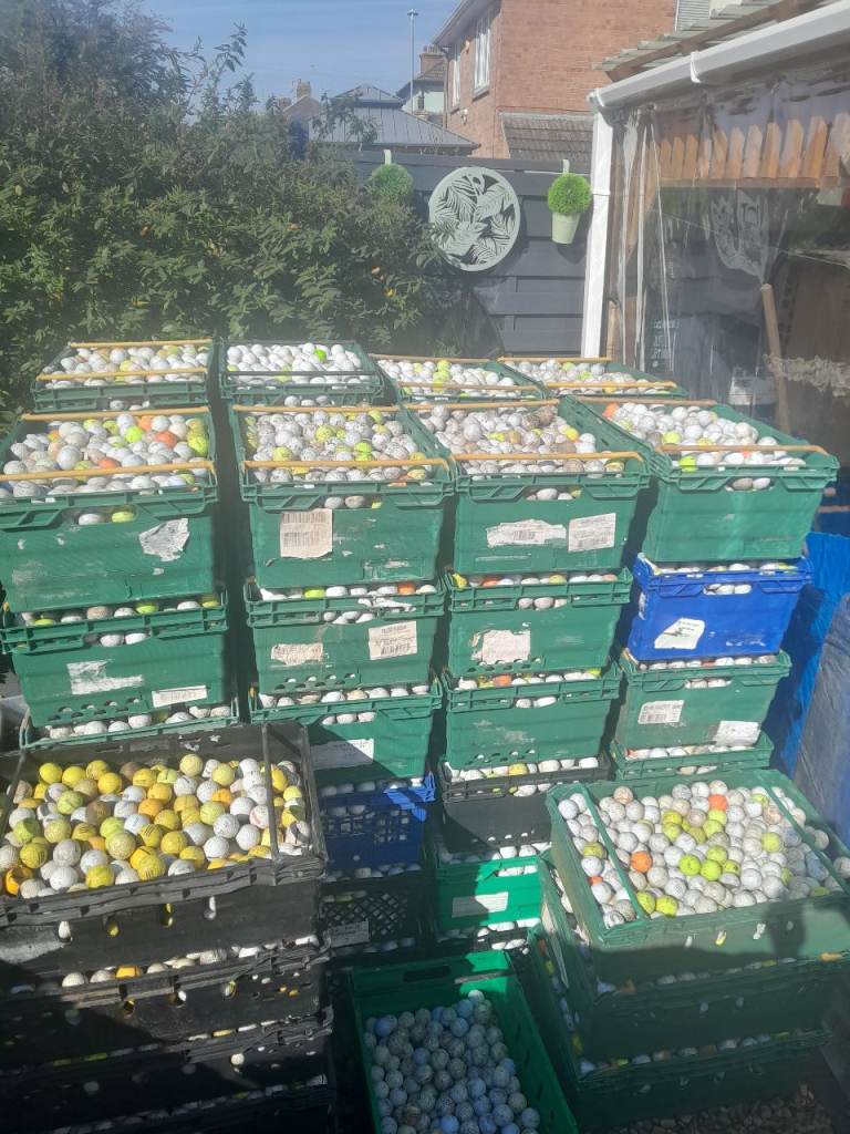 *****Golf bals 36,000 wholesale job lot *****