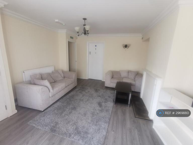 5 bedroom house in Seacroft Avenue, Birmingham, B27 (5 bed) (#2969880)
