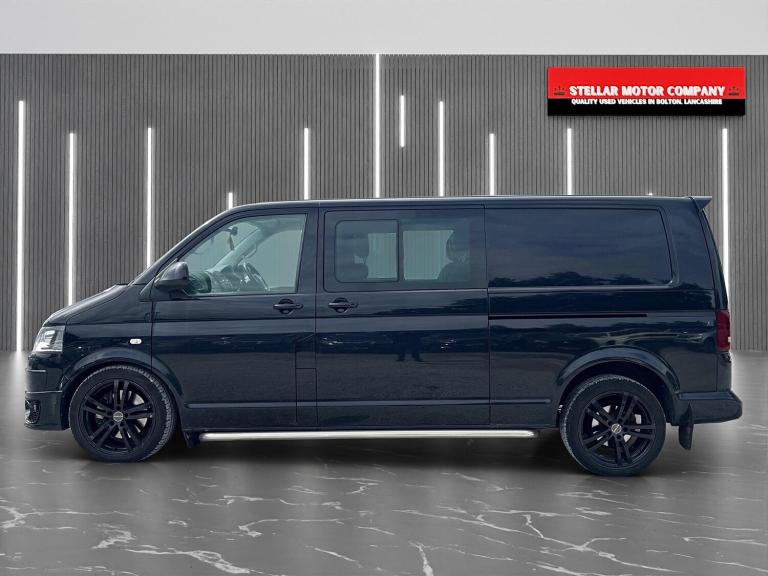 2015 Volkswagen Transporter 2.0 BiTDI T32 Highline Kombi 4dr Diesel DSG L3 H1 (208 g/km, 178 bhp)...