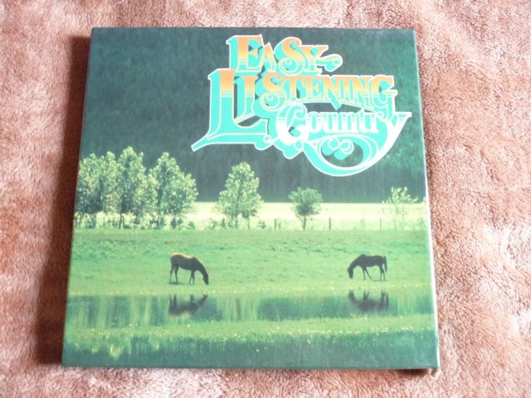 BOX SET EASY LISTENING COUNTRY EIGHT VINYL LPs.