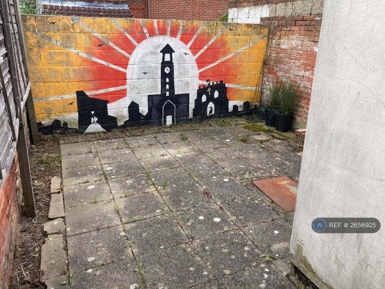 3 bedroom house in Dover Street, Southampton, SO14 (3 bed) (#2656925)