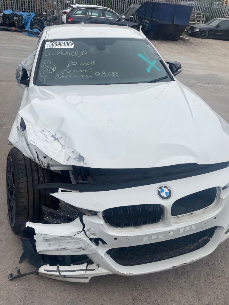 BMW 330D F30 F31 PRE LCI SPARE PARTS BREAKING DOOR MIRROR BOOT LID RAD PACK SUSPENSION LEG LIGHT
