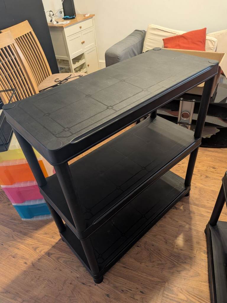 Heavy duty shelving units