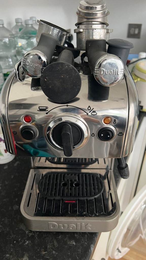 Dualit 3- in -1 Coffee Machine Nespresso capsules converter inc- Silver 