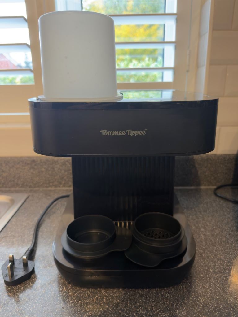 Tommee Tippee Perfect Prep Day & Night Machine – Black, As Good As New ...