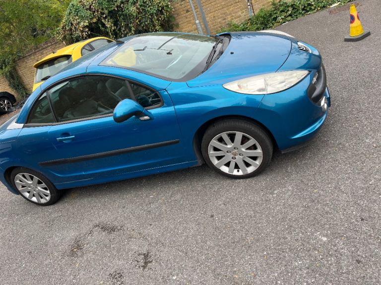 Peugeot, 207, Convertible, 2008, Manual, 1598 (cc), 2 doors