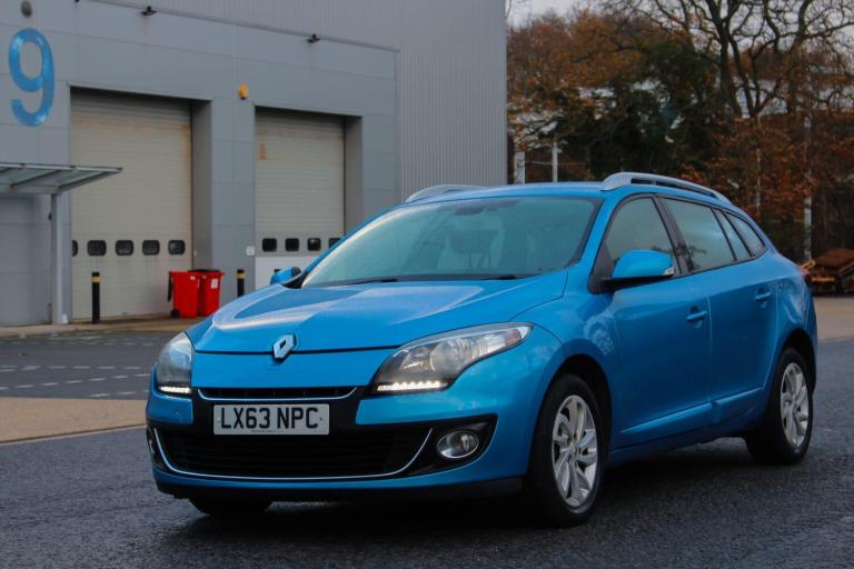 2013 Renault Megane 1.5 dCi 110 Dynamique TomTom 5dr [Start Stop] ESTATE DIESEL Manual