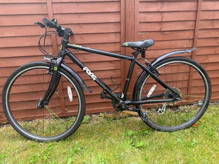 Frog 73 Hybrid Bike Black - Good Condition